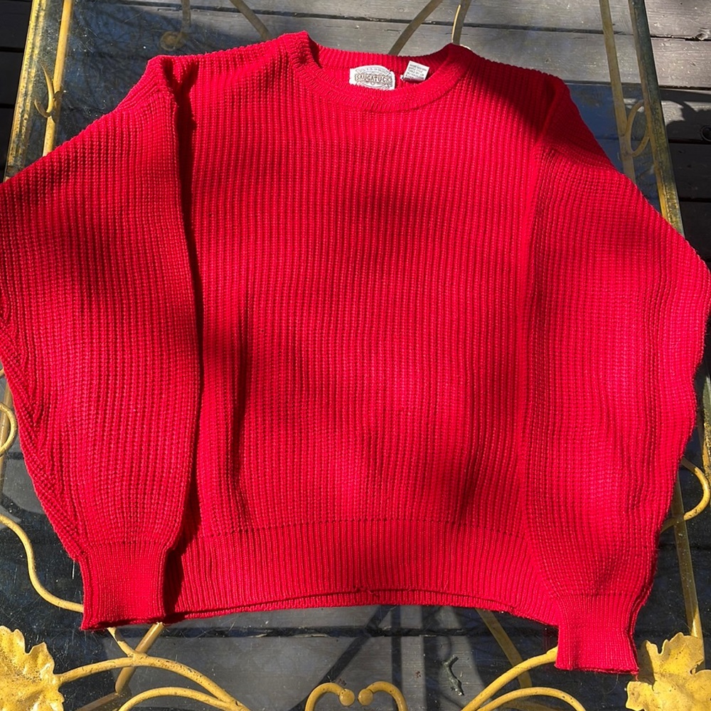 Dry Goods SAUGATUCK Co. Sweater.